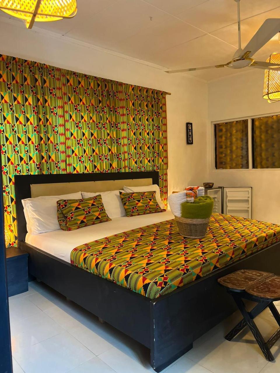 African Treasure Beach Resort Kokrobite Luaran gambar