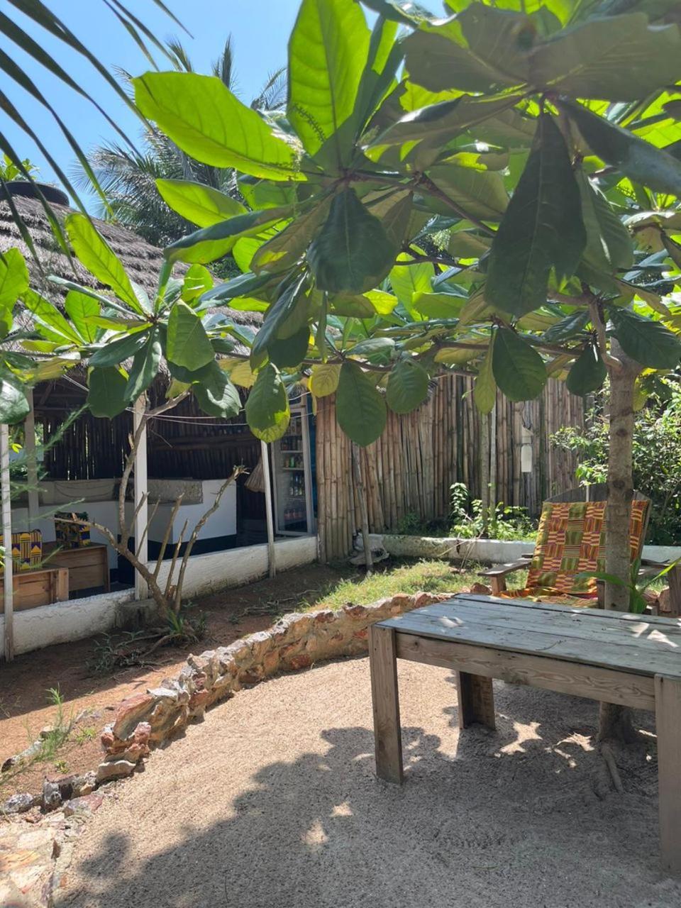 African Treasure Beach Resort Kokrobite Luaran gambar
