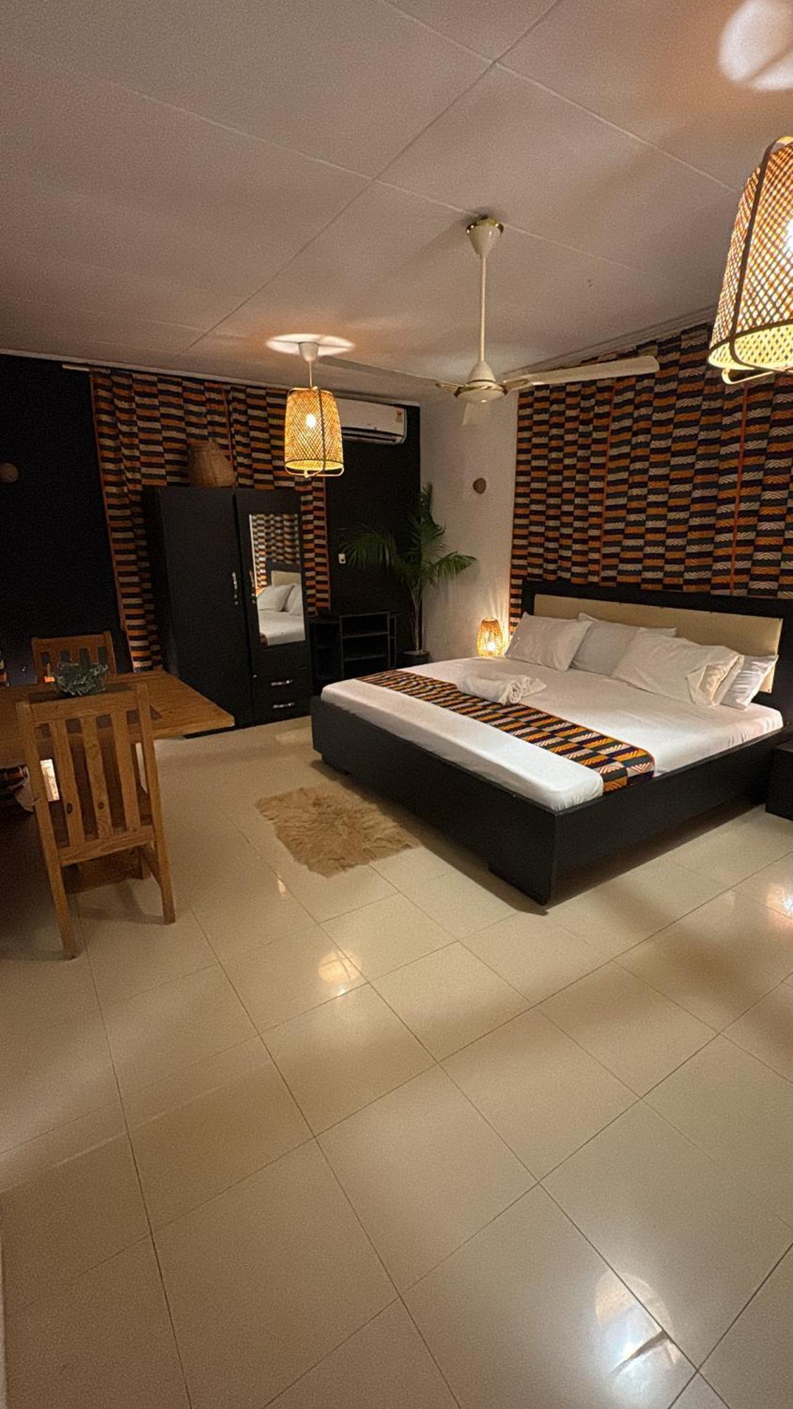 African Treasure Beach Resort Kokrobite Luaran gambar